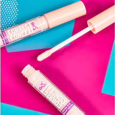 Essence Correct & Conceal Illuminating Concealer - 10 Light 3.5Ml